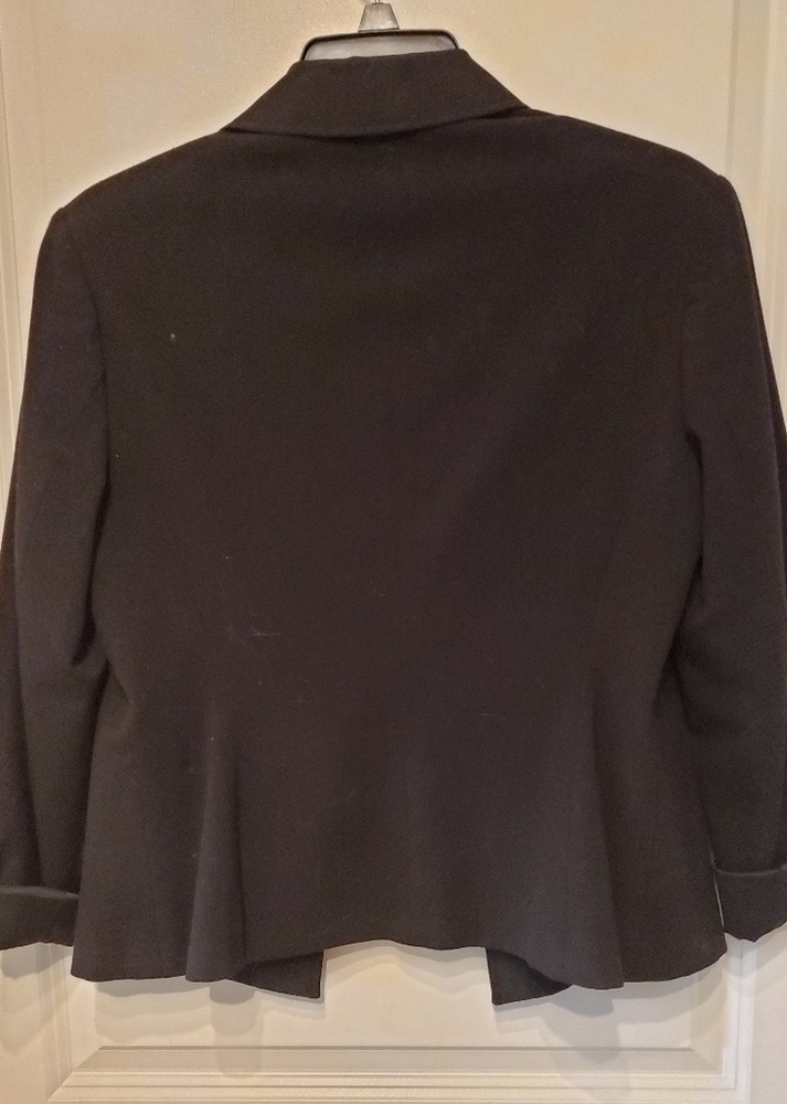 Black jacket - Picture 2 of 2